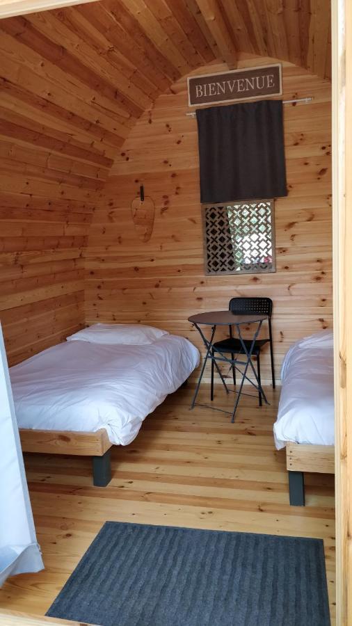 Camping Au Tour De L'Aveyron LʼHospitalet-du-Larzac Esterno foto