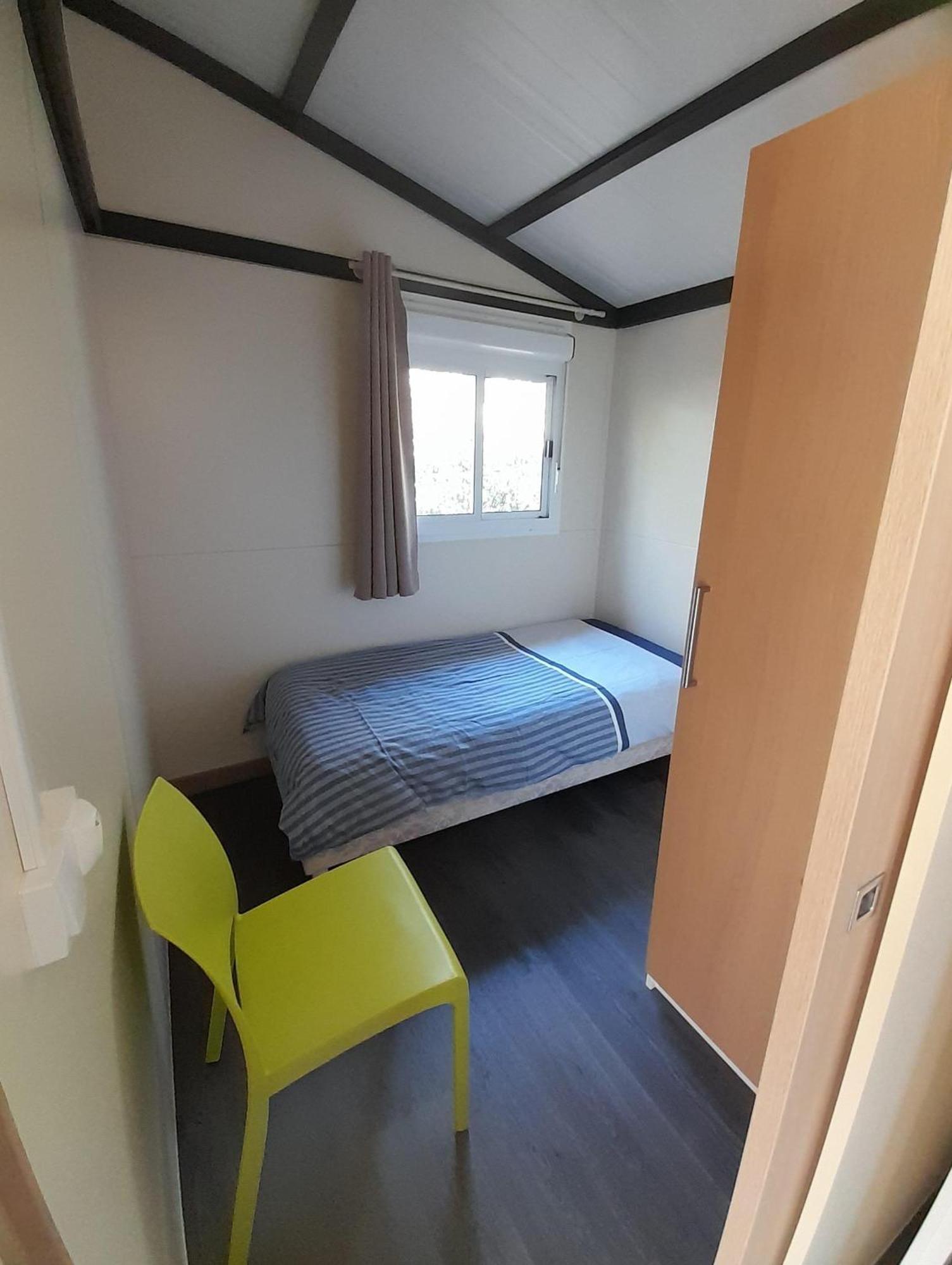 Camping Au Tour De L'Aveyron LʼHospitalet-du-Larzac Esterno foto
